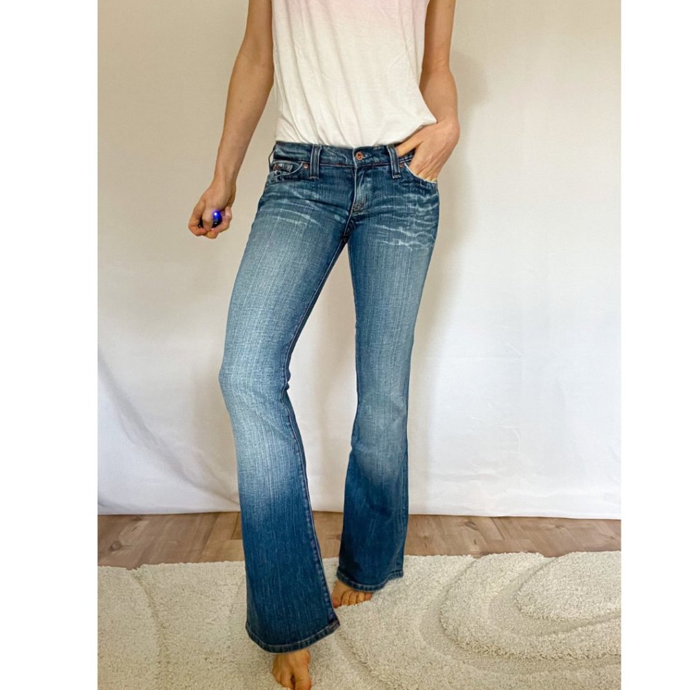 B2 Blue 2 Cult California Bootcut Flare Distressed Jeans Medium Wash y2k vintage